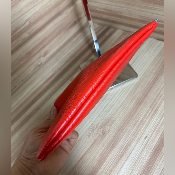 UNITED SPIDER MAN BUSINESS CLASS AMENITY KIT - Picture 6 of 7